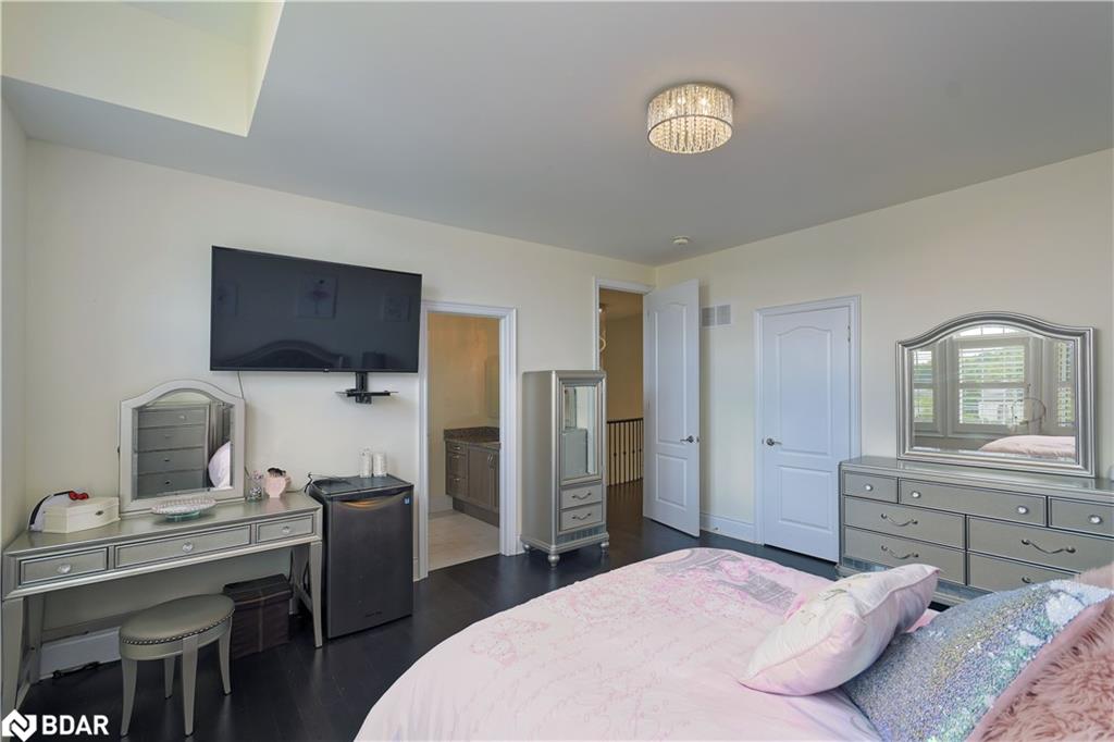 1 Royal West Drive Property Photo 25