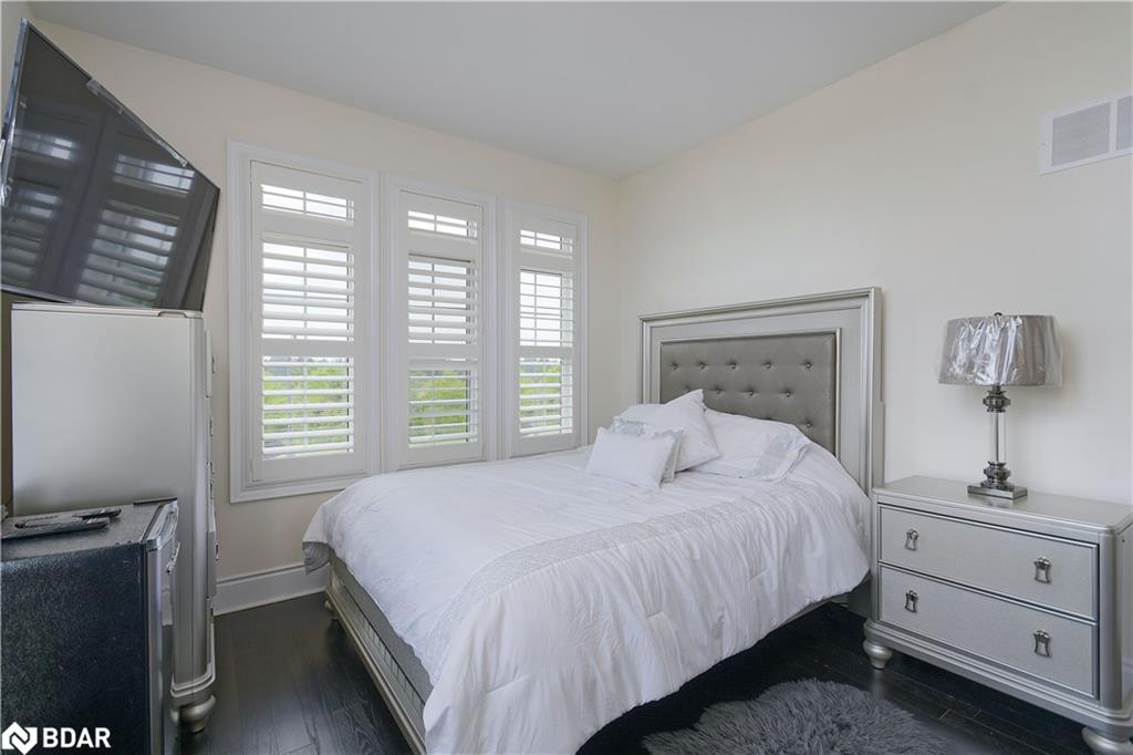 1 Royal West Drive Property Photo 26