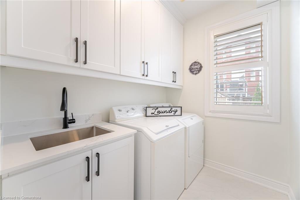 2185 Highcliffe Way Property Photo 10