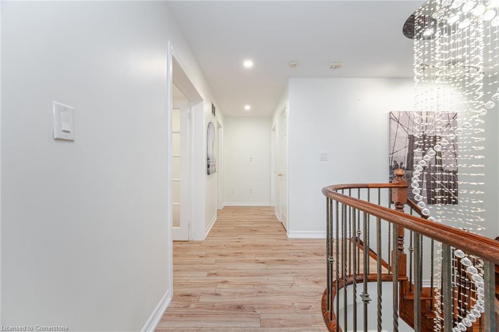 2185 Highcliffe Way Property Photo 29