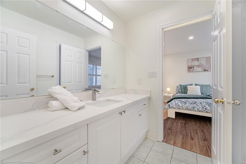 2185 Highcliffe Way Property Photo 32
