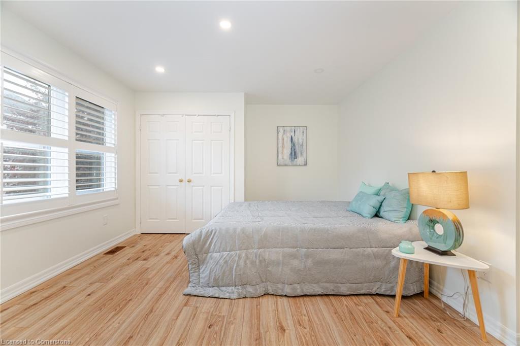 2185 Highcliffe Way Property Photo 33