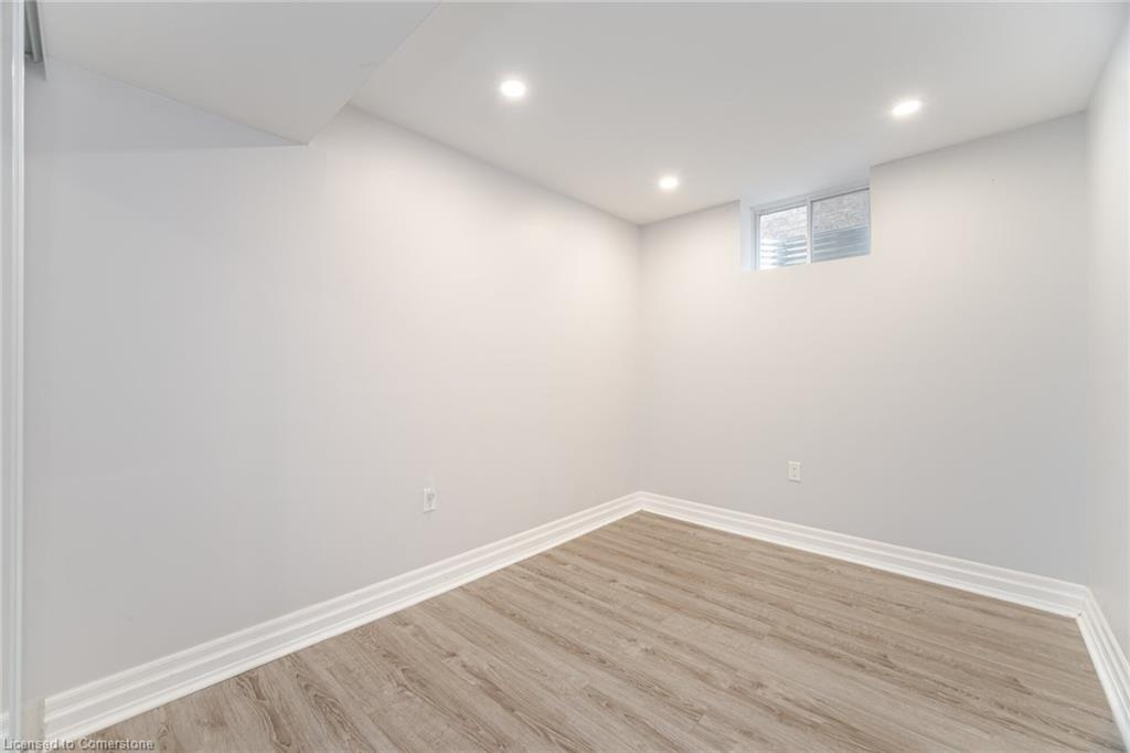 2185 Highcliffe Way Property Photo 39