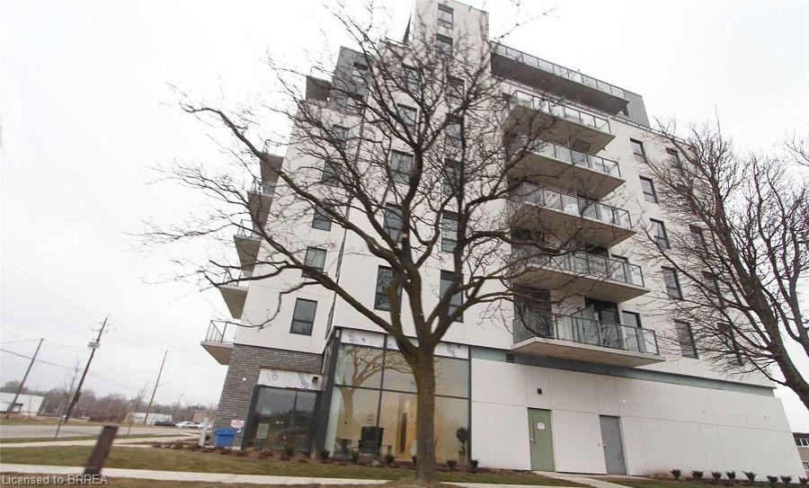 801-7 Erie Avenue Property Photo 1