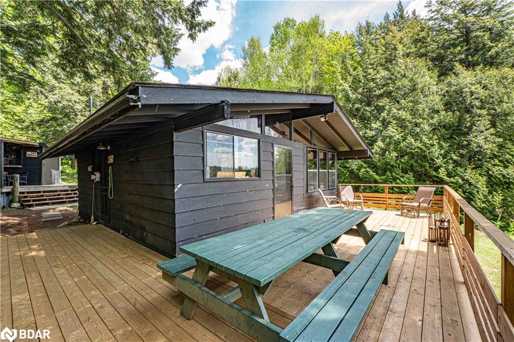 228 Macbeth Island Island Property Photo 32