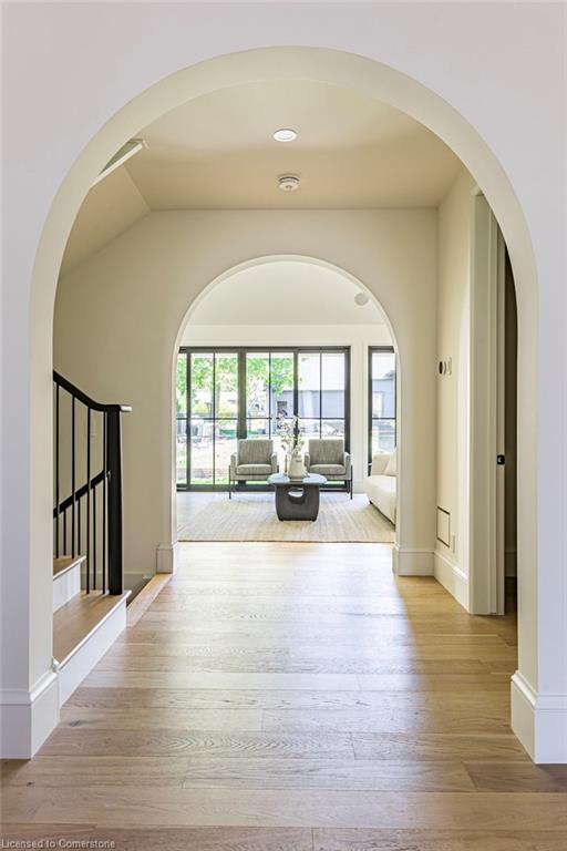 18 Teeter Place Property Photo 5