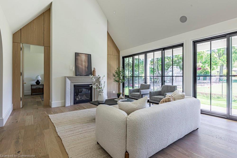 18 Teeter Place Property Photo 6