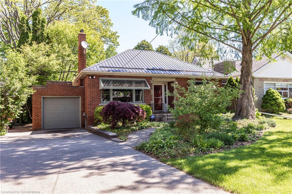 24 Binkley Crescent Property Photo 1