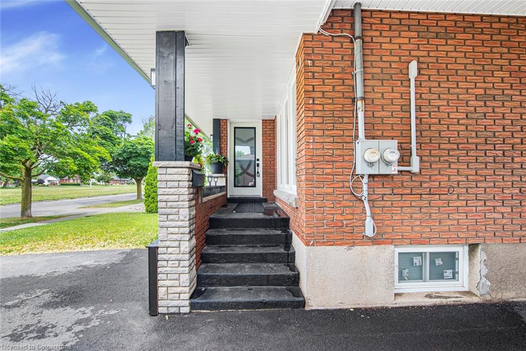 70 Golden Boulevard E Property Photo 3