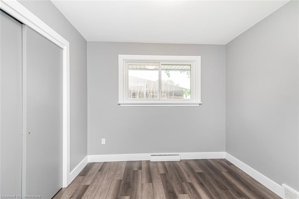 70 Golden Boulevard E Property Photo 21