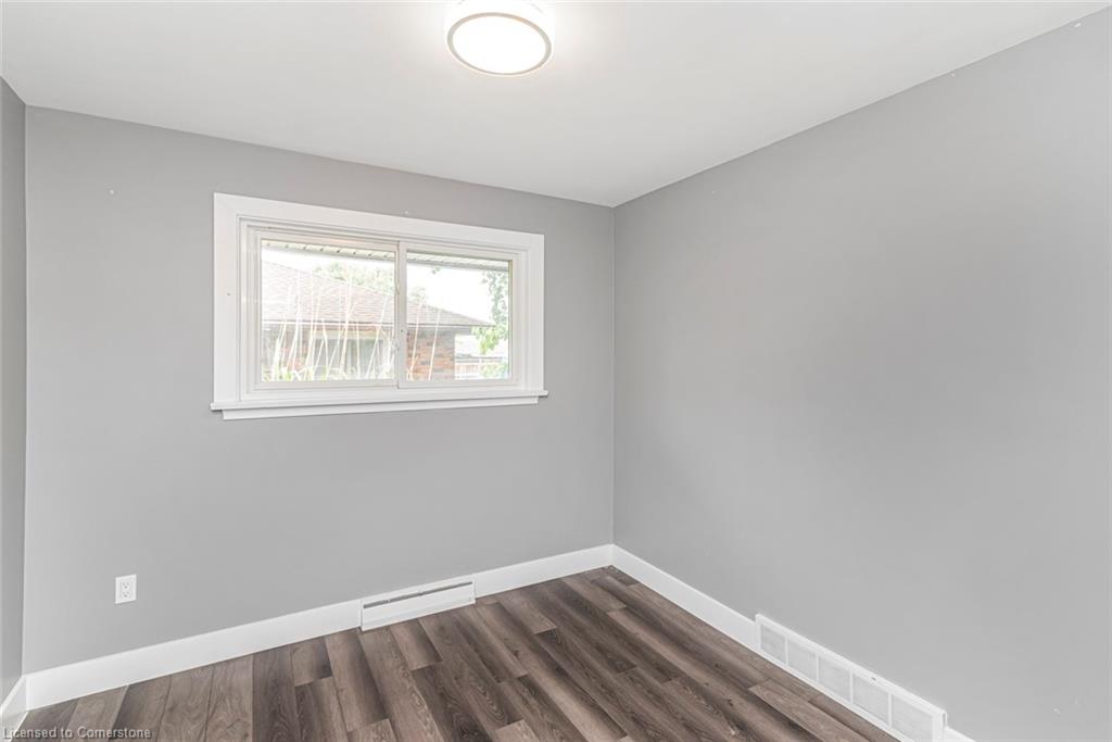 70 Golden Boulevard E Property Photo 22