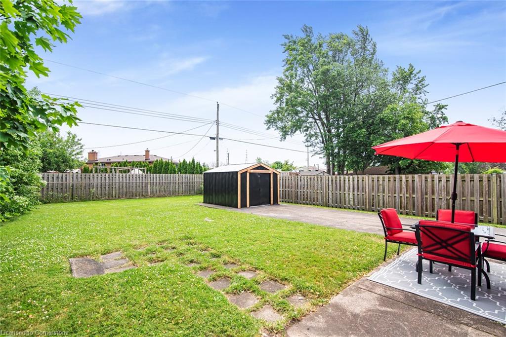 70 Golden Boulevard E Property Photo 36