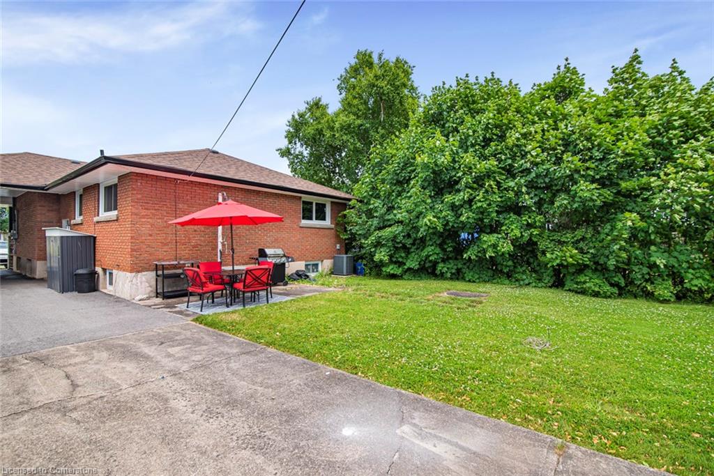 70 Golden Boulevard E Property Photo 37