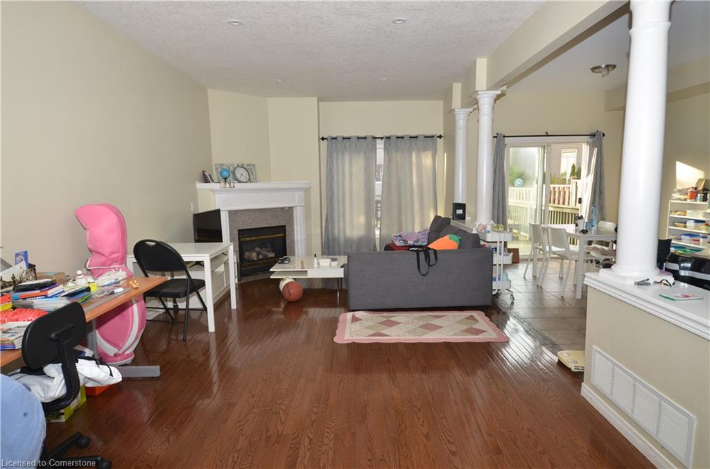 524 Stonehenge Drive Property Photo 4