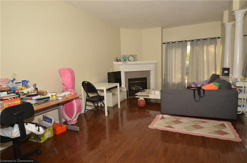524 Stonehenge Drive Property Photo 9