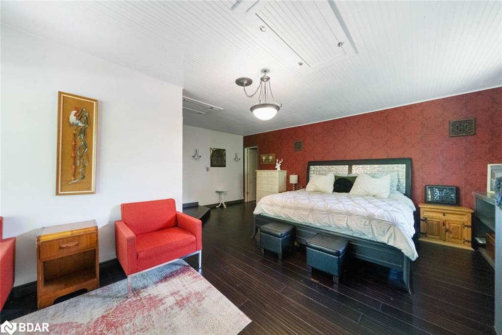 3923 Guest Road Property Photo 10