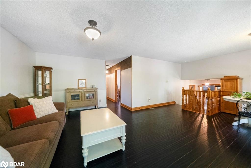 3923 Guest Road Property Photo 15