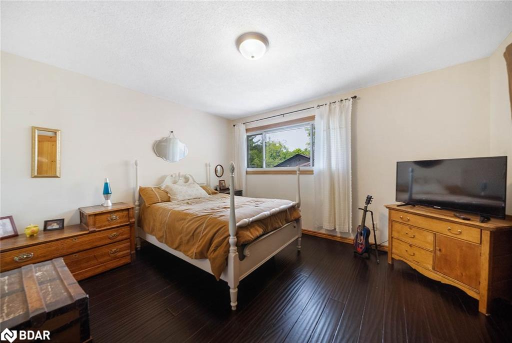 3923 Guest Road Property Photo 17