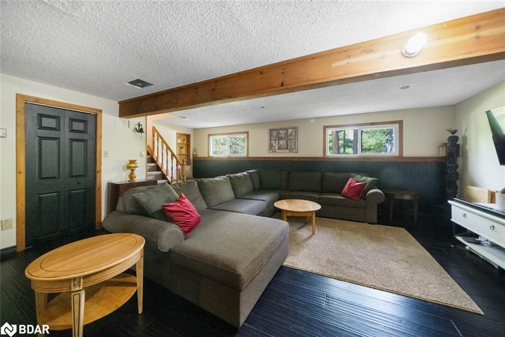 3923 Guest Road Property Photo 26