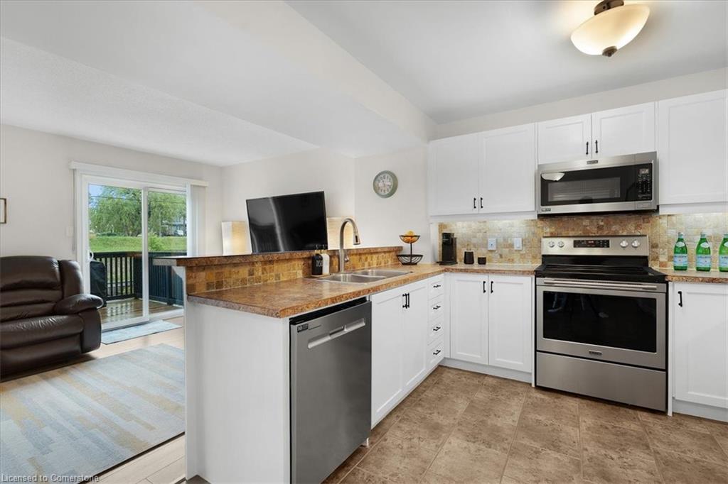 11 Thames Way Property Photo 7