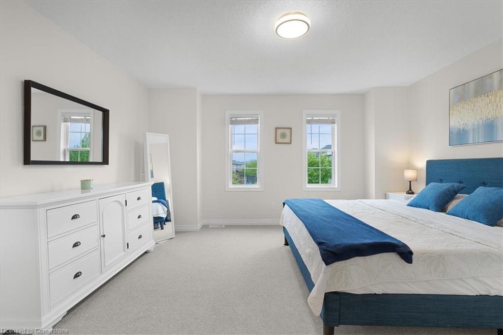 11 Thames Way Property Photo 12