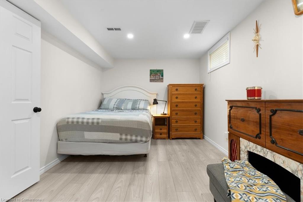 11 Thames Way Property Photo 24