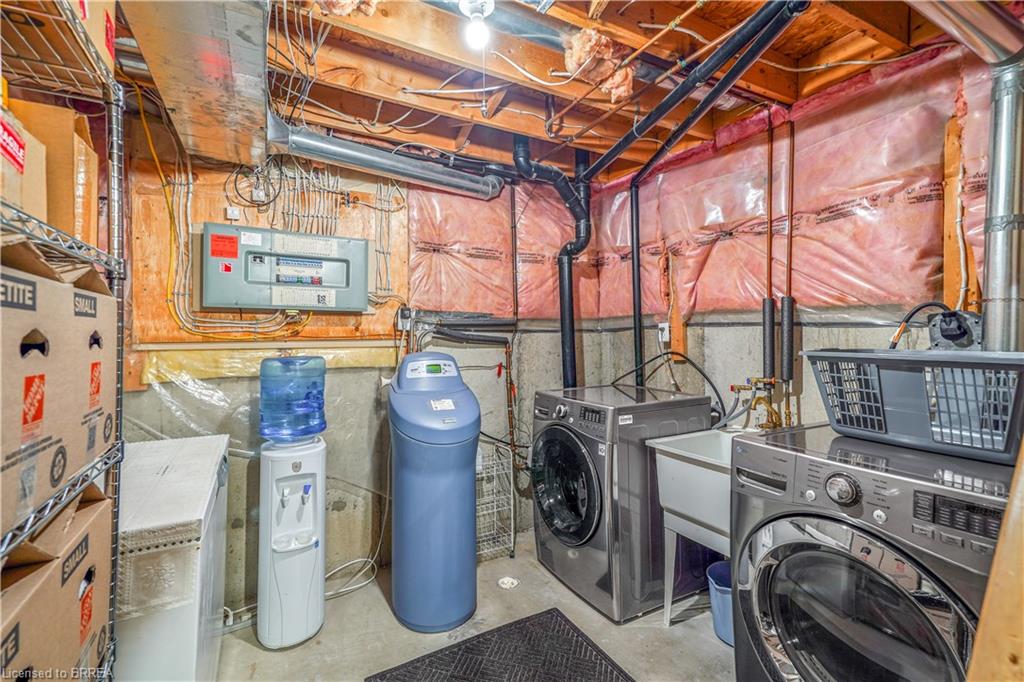 A-4 Courtland Drive Property Photo 35