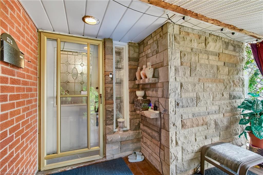 271 Margaret Avenue Property Photo 5
