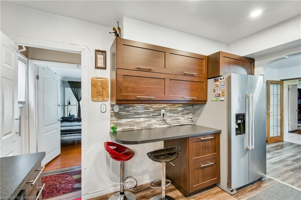 271 Margaret Avenue Property Photo 18
