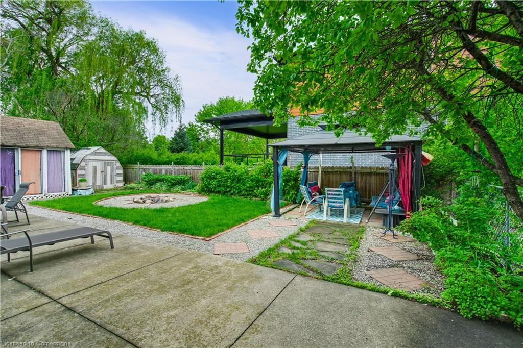 271 Margaret Avenue Property Photo 32