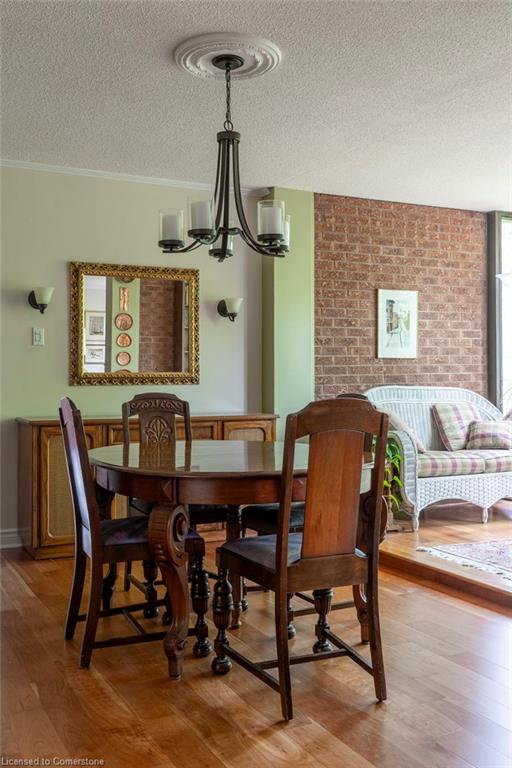 220-150 Wilson Street W Property Photo 19