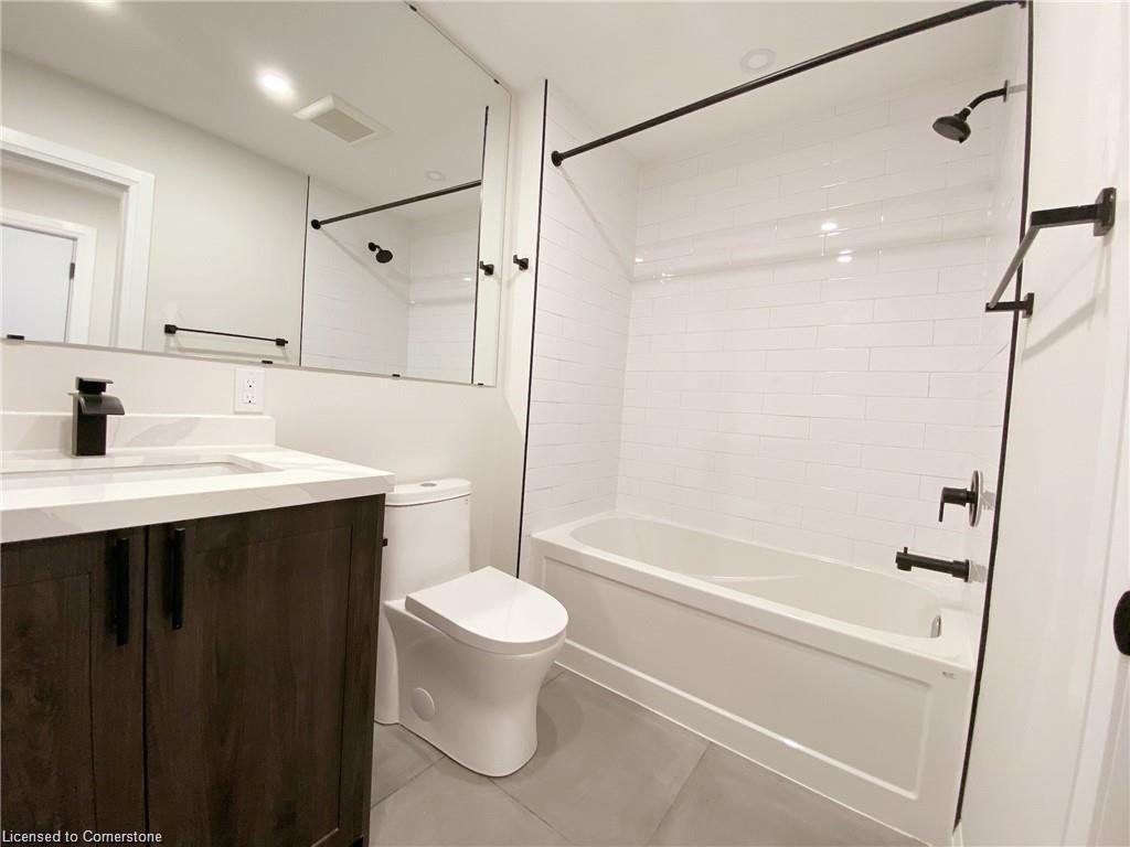 21-588 Barton Street E Property Photo 7
