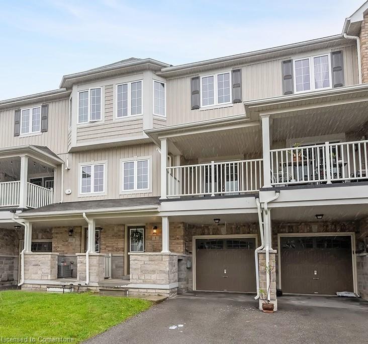 8 Hiscott Drive Property Photo 1