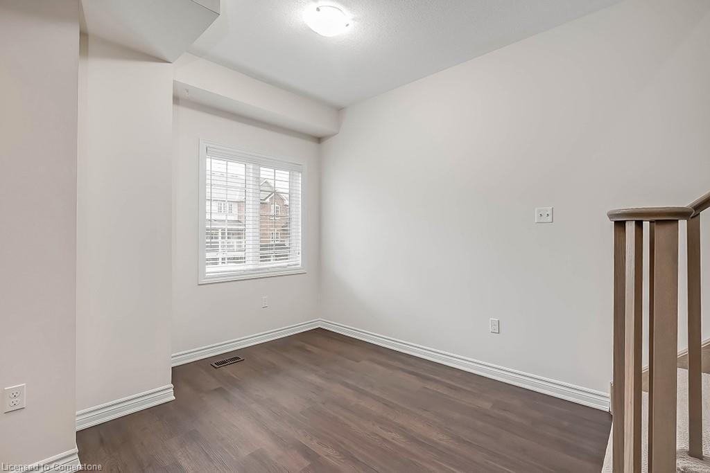 8 Hiscott Drive Property Photo 19