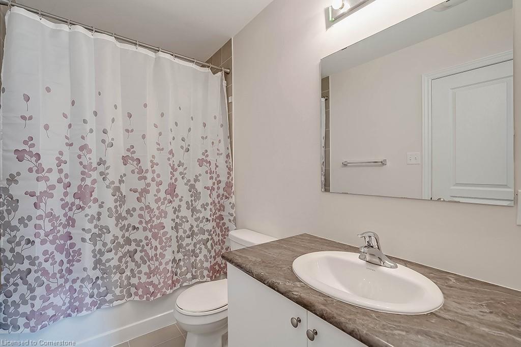8 Hiscott Drive Property Photo 29