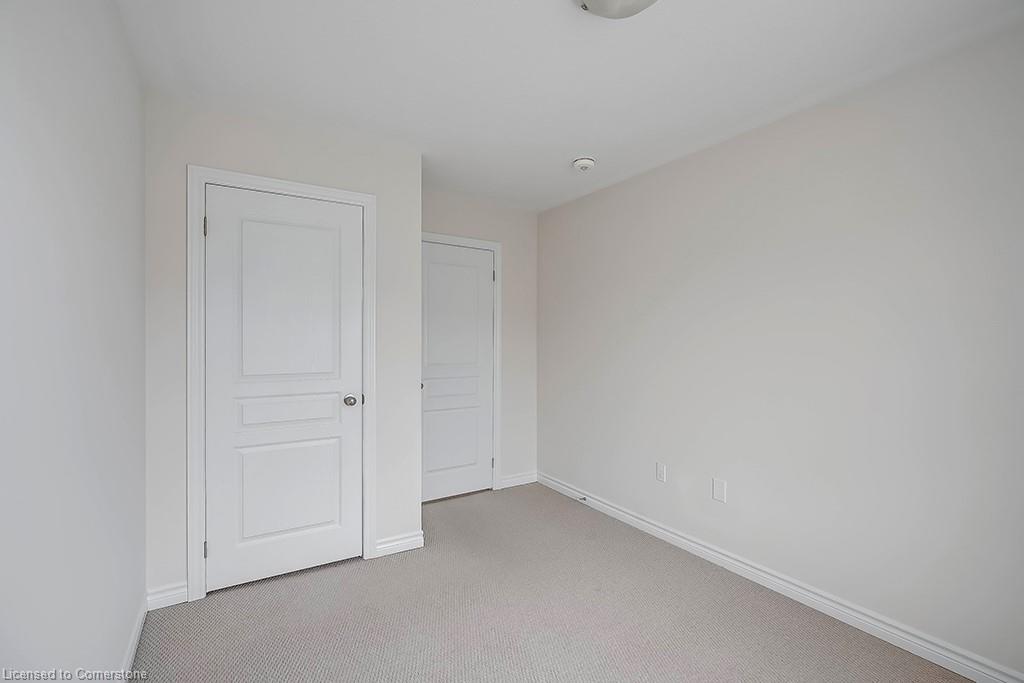 8 Hiscott Drive Property Photo 34