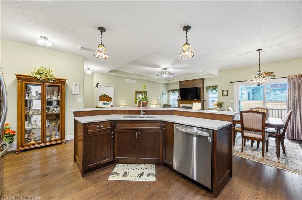 255 Rogers Road Property Photo 8