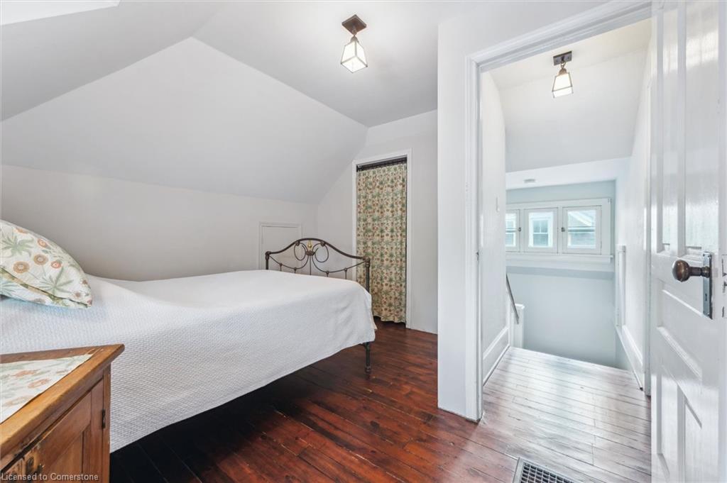 54 Clinton Street Property Photo 37