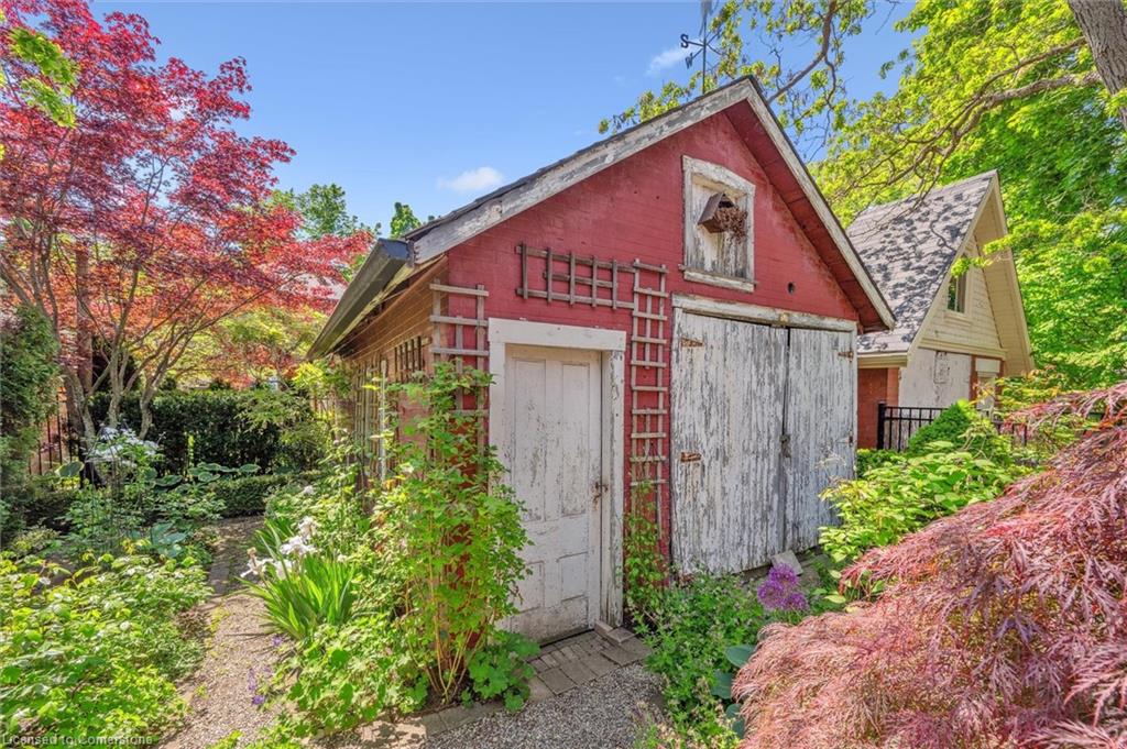 54 Clinton Street Property Photo 41