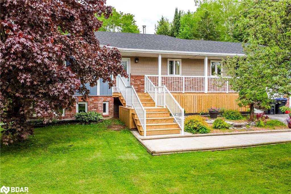 8468 8th Line Property Photo 5