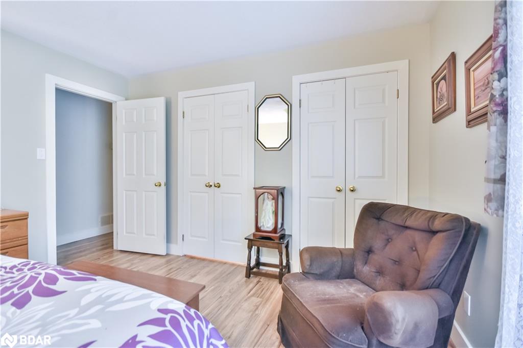 8468 8th Line Property Photo 14