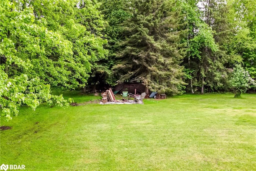 8468 8th Line Property Photo 30