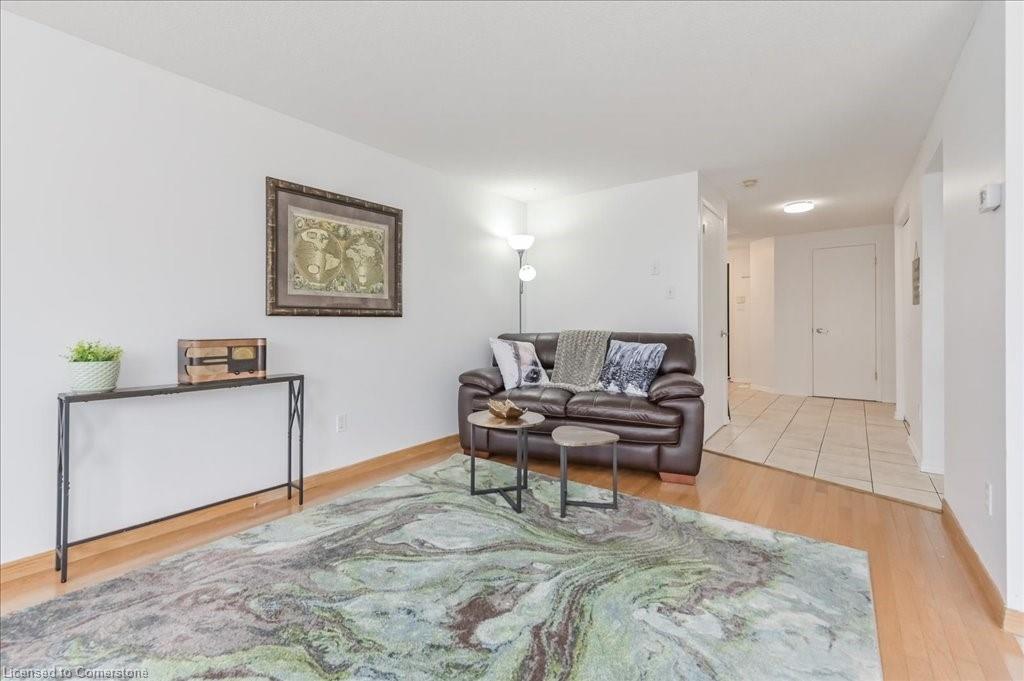 22 Robertson Street Property Photo 6