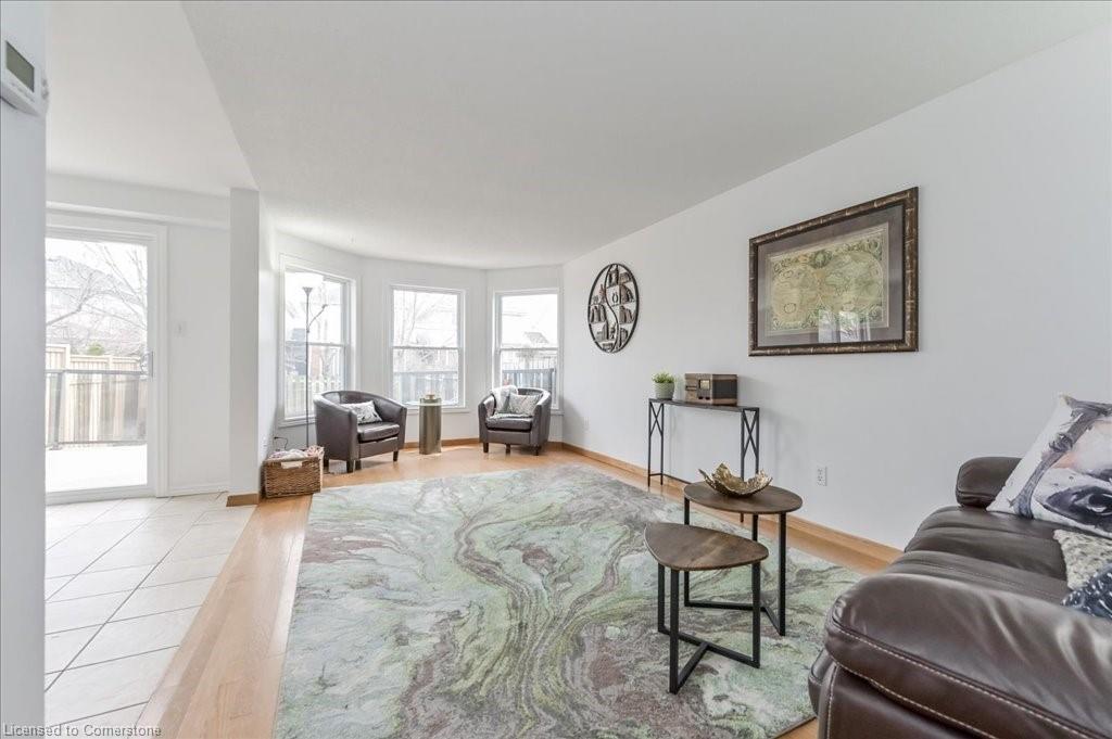 22 Robertson Street Property Photo 7