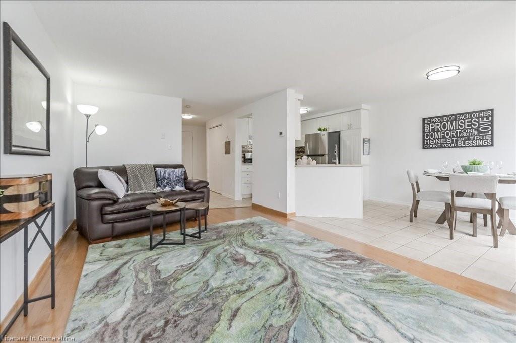 22 Robertson Street Property Photo 10