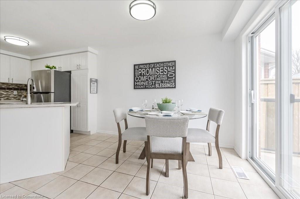 22 Robertson Street Property Photo 12