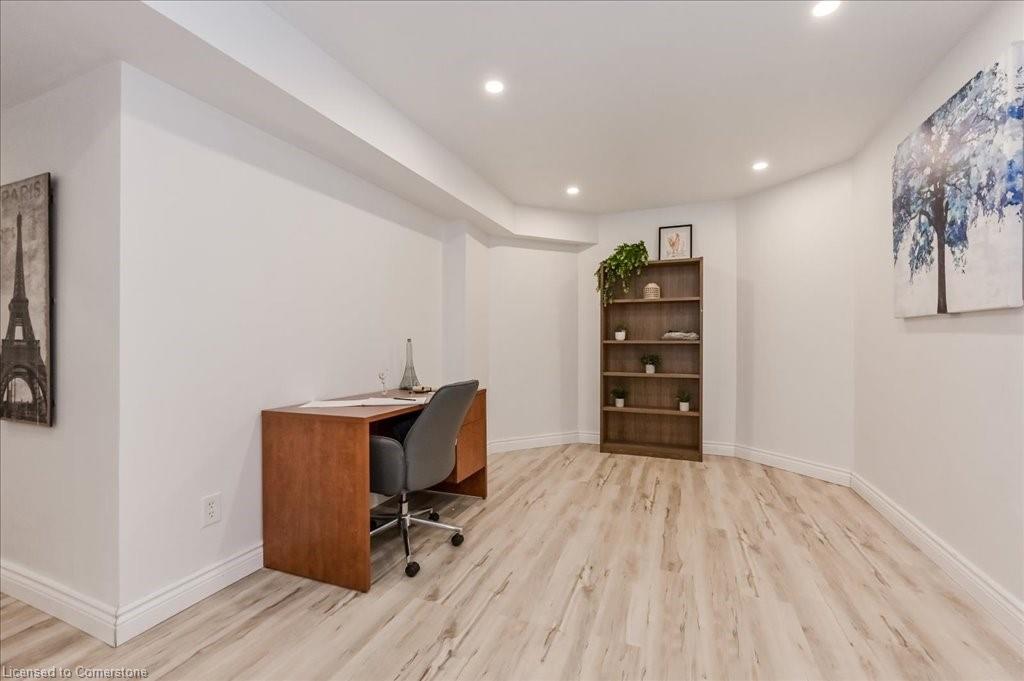 22 Robertson Street Property Photo 32