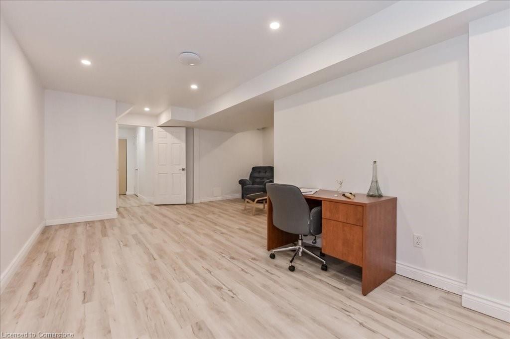 22 Robertson Street Property Photo 33