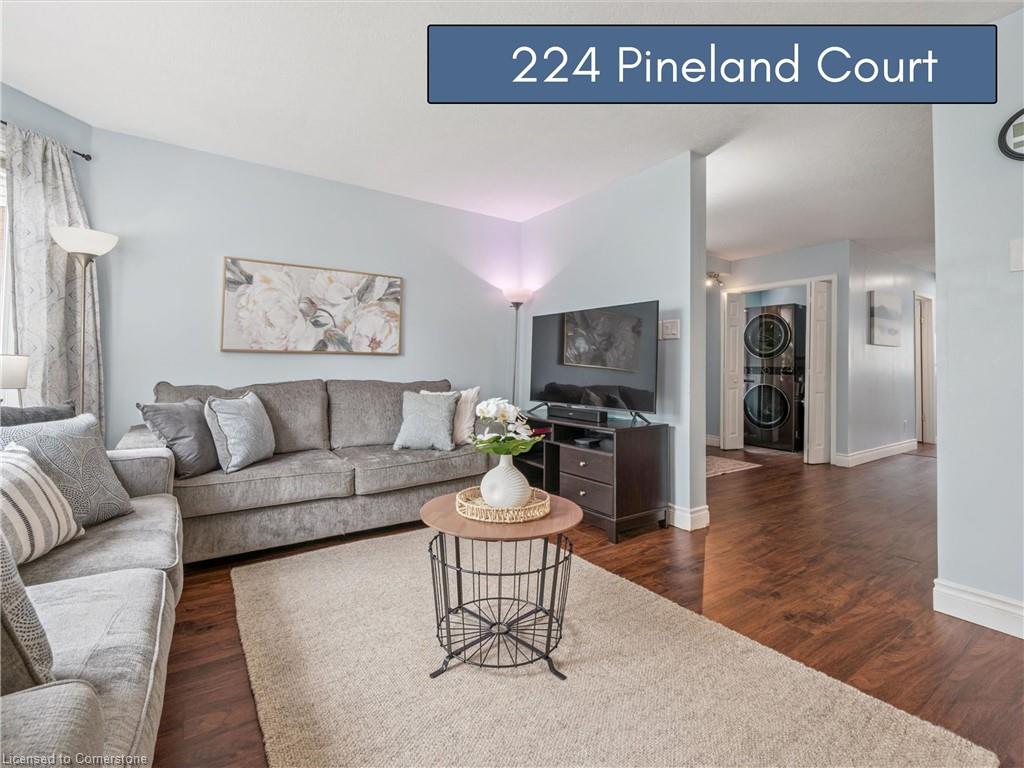224 Pineland Court Property Photo 1