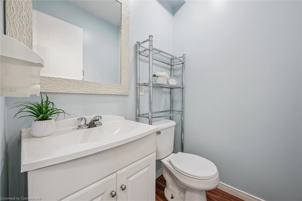 224 Pineland Court Property Photo 12